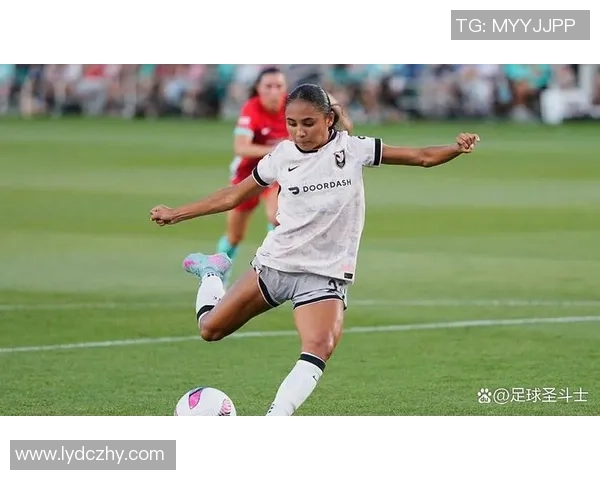 全球足球明星排名及其魅力女生图片欣赏合集