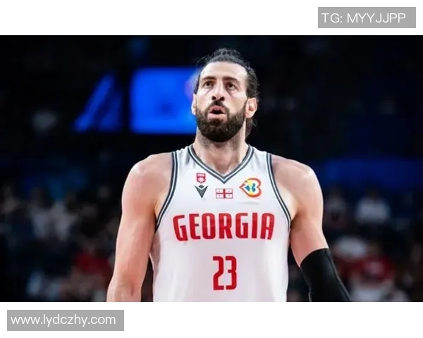 上海篮球队在世界杯积分榜上以62分稳居第一名展现强劲实力