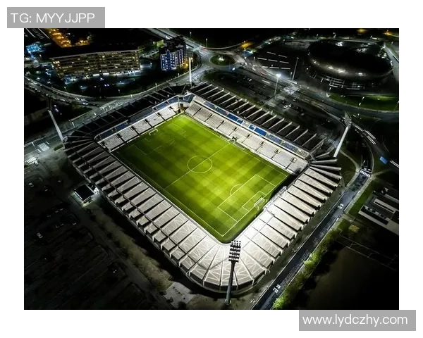 日本足球明星18号的传奇故事与他在绿茵场上的辉煌成就 日本足球明星18号的传奇故事与他在绿茵场上的辉煌成就